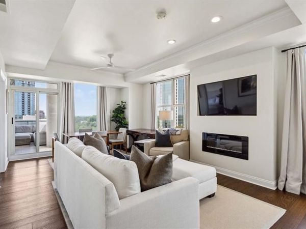 2881 Peachtree Road NE, Unit 1005, Atlanta, GA 30305