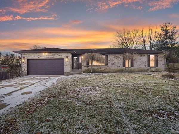 5690 Bunnell Hill Road, Lebanon, OH 45036