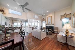 17 Linkside Court photo 4