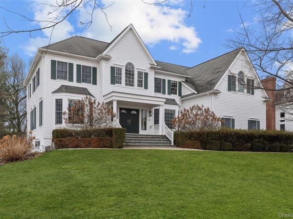 18 Shelley Lane, West Harrison, NY 10604