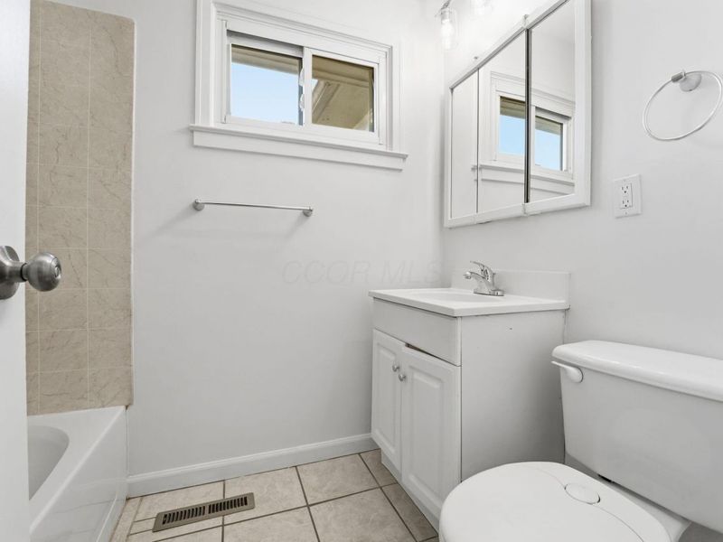 2943 Carol Avenue, Grove City, OH 43123 Photo 24