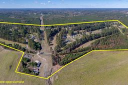 218-2 Clubhouse Circle photo 4