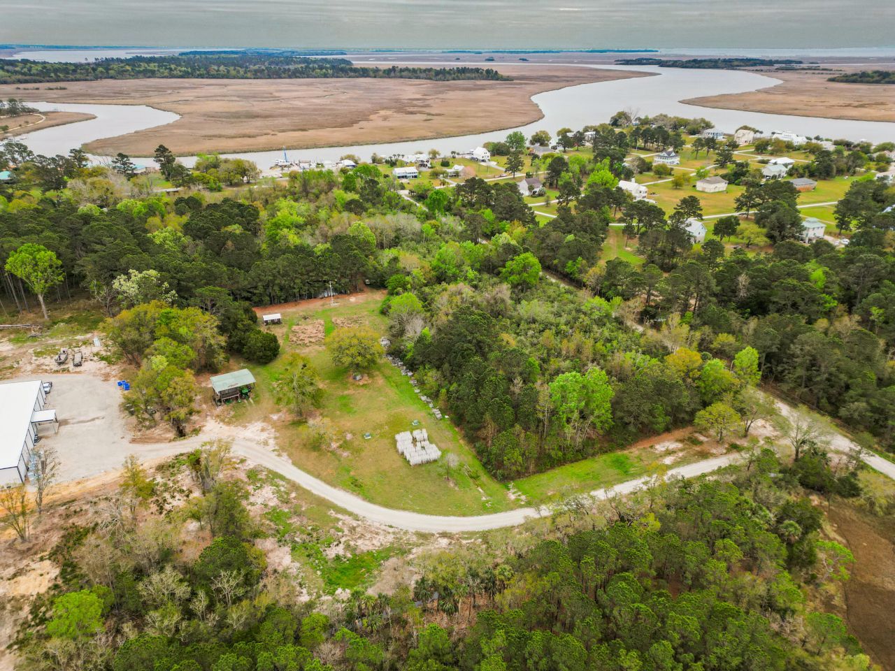 270 Island Flats Lane Photo 10