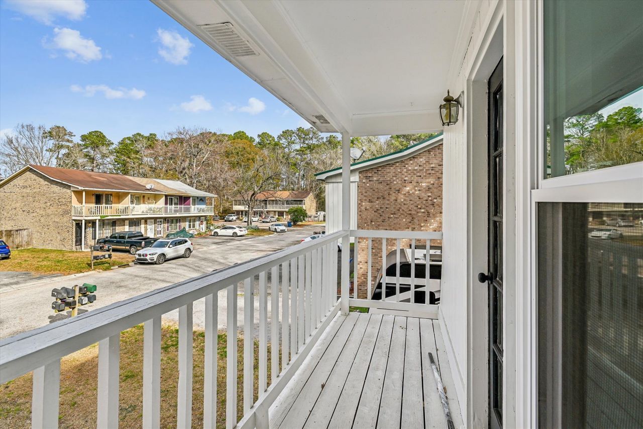 112 Kimeran Lane Photo 18