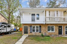 112 Kimeran Lane photo 4