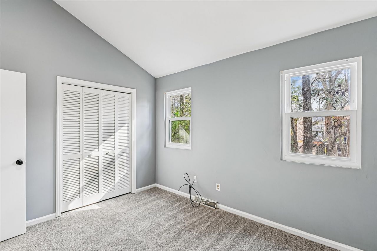 112 Kimeran Lane Photo 28