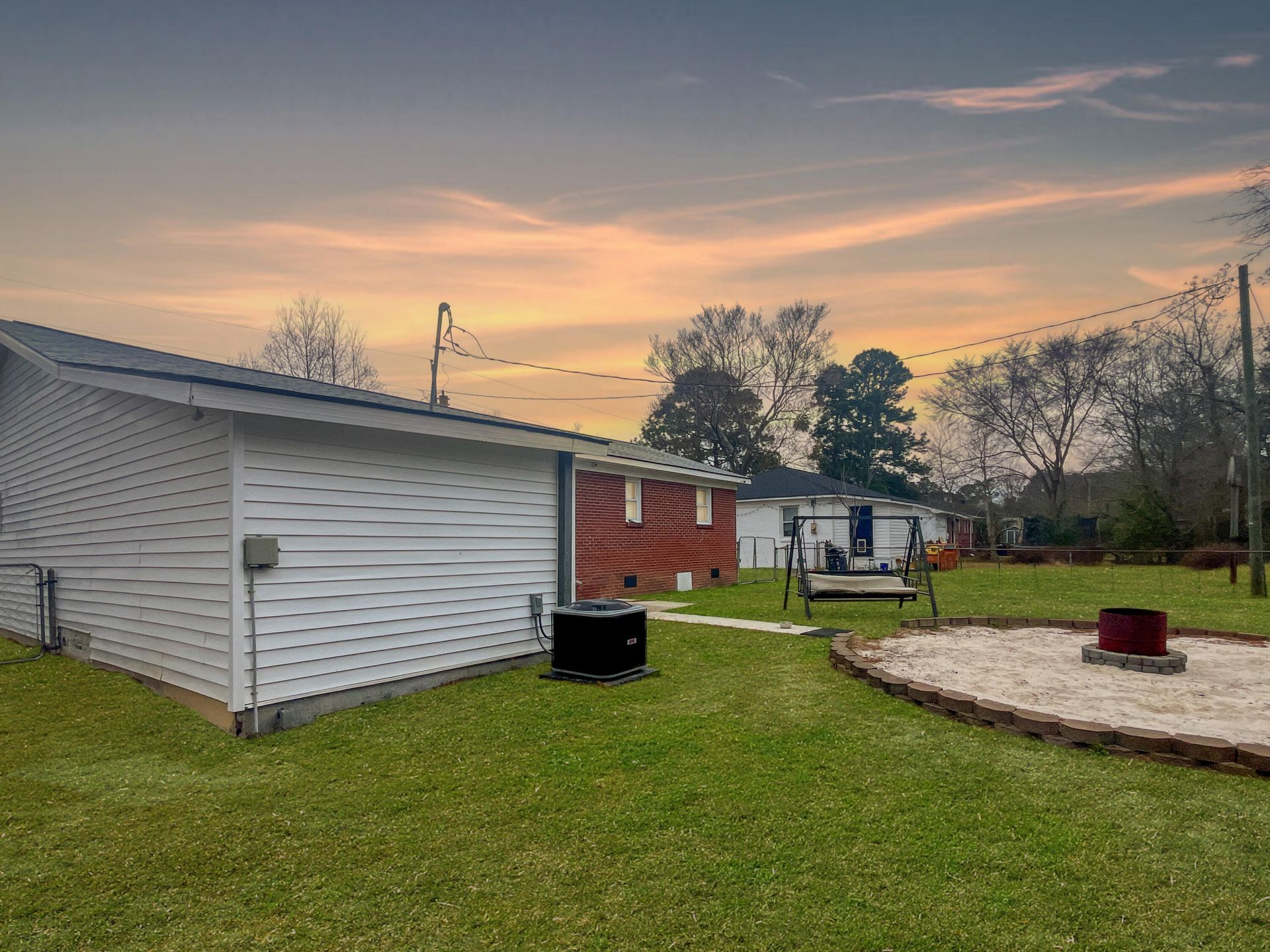 426 Clarine Drive Photo 19
