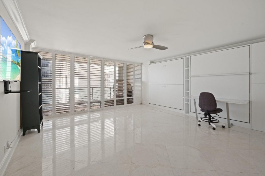 4300 N Ocean Boulevard, Unit 16G, Fort Lauderdale, FL 33308 Photo