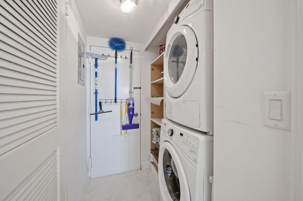 4300 N Ocean Boulevard, Unit 16G, Fort Lauderdale, FL 33308 Photo