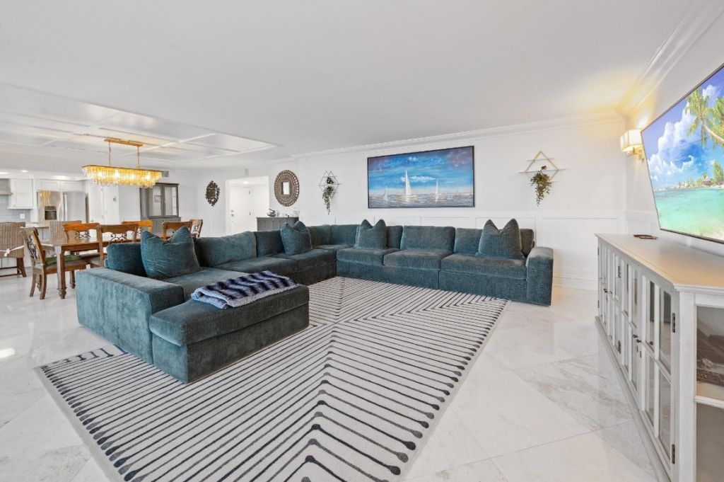 4300 N Ocean Boulevard, Unit 16G, Fort Lauderdale, FL 33308 Photo