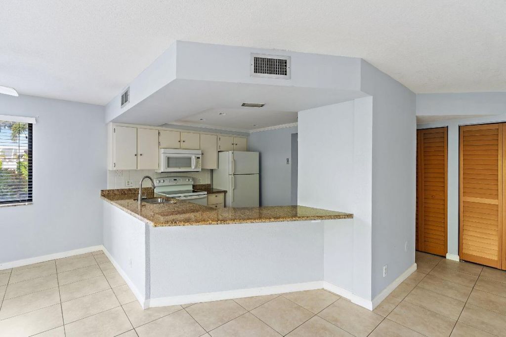 1605 S U.s. Highway 1, Unit F 106, Jupiter, FL 33477 Photo
