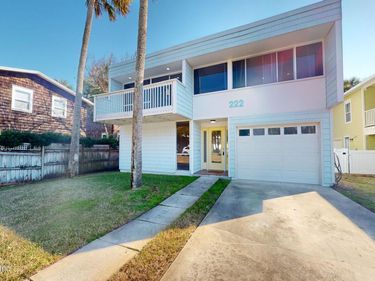 222 7TH Street, Atlantic Beach, FL 32233