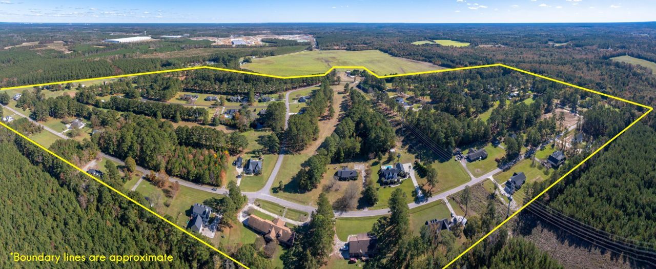 218-7 Clubhouse Circle Photo 14