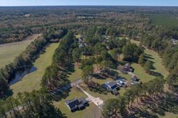 218-7 Clubhouse Circle photo 4