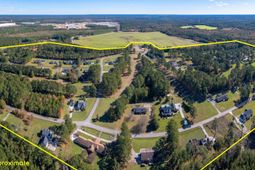 218-5 Clubhouse Circle photo 4