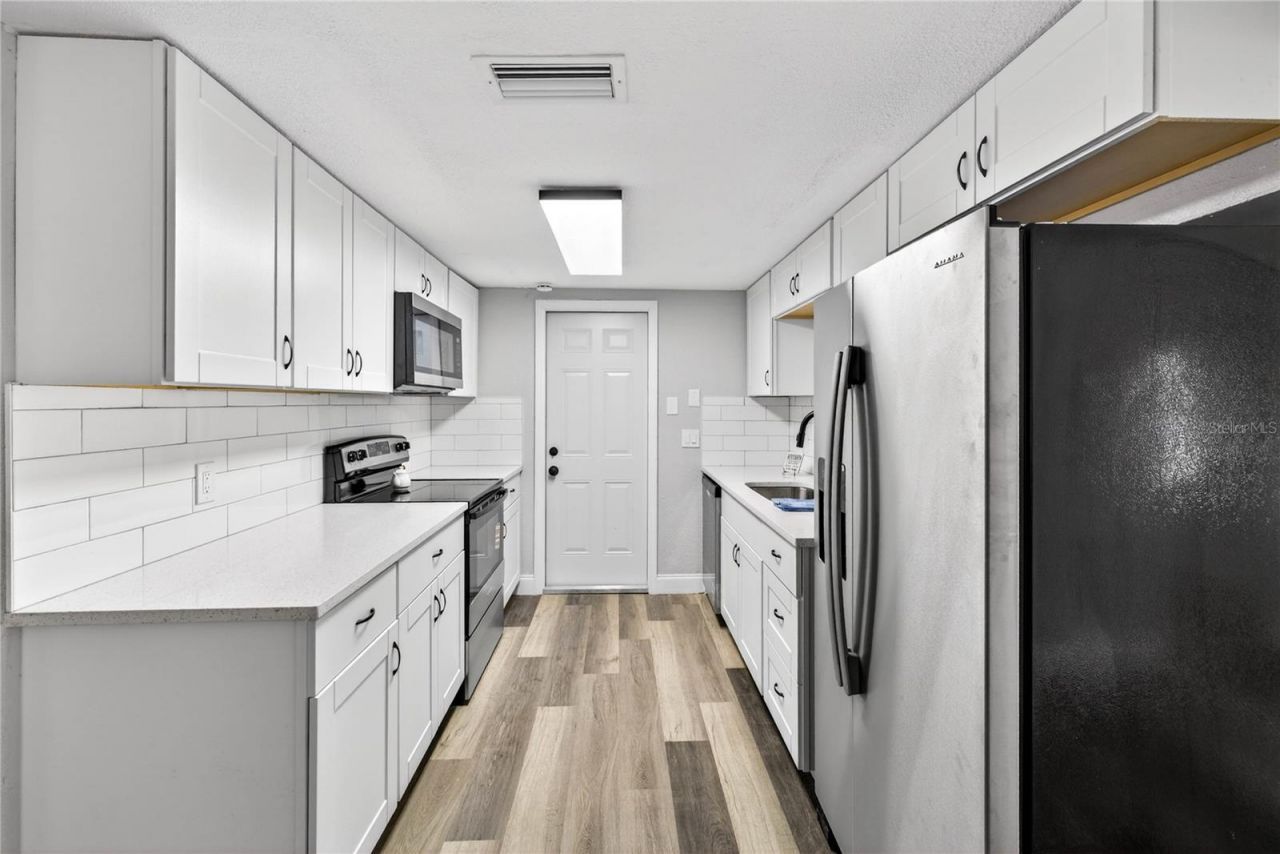 3420 Chickadee Drive, Holiday, FL 34690 Photo