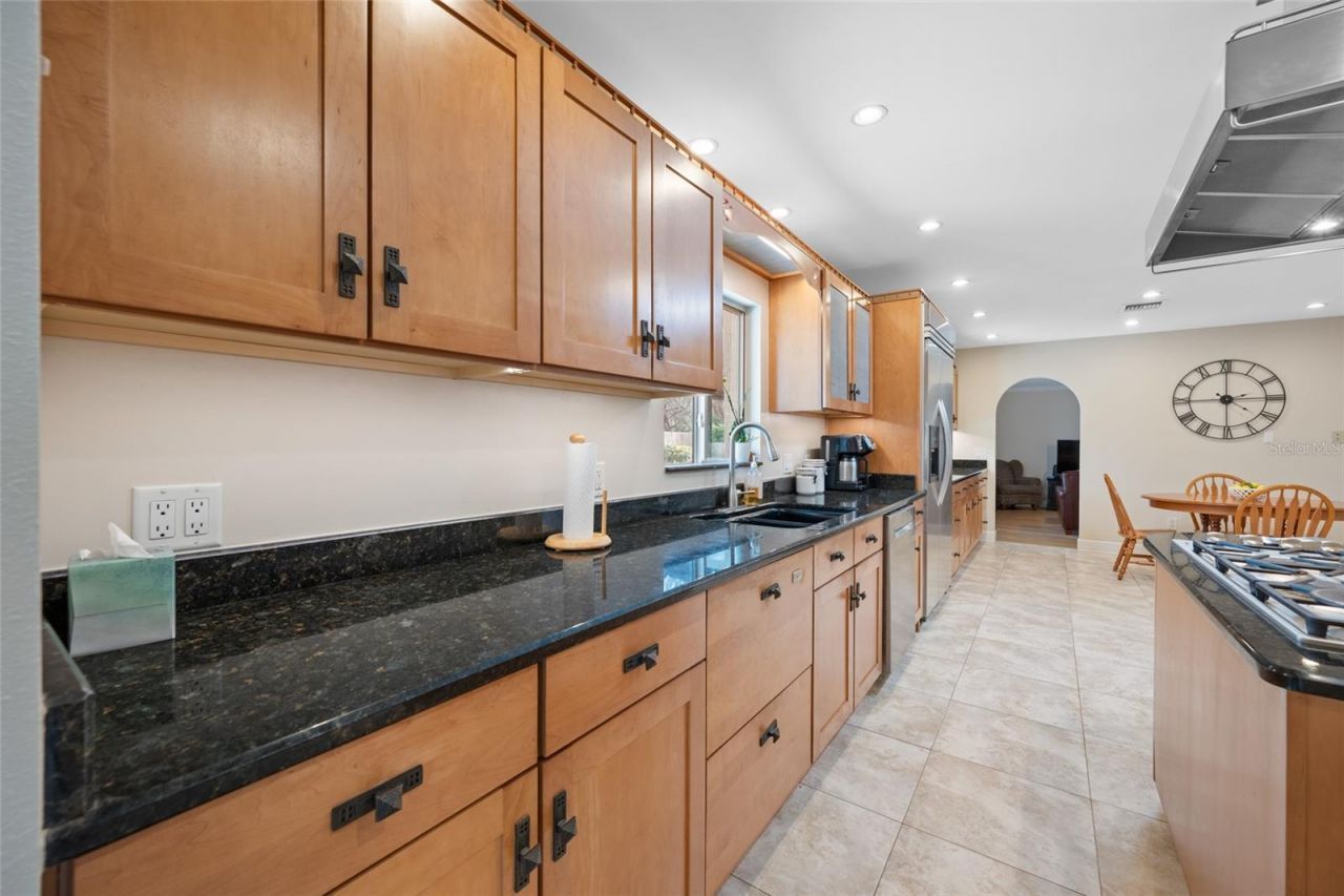 1813 N Riverhills Drive, Temple Terrace, FL 33617 Photo