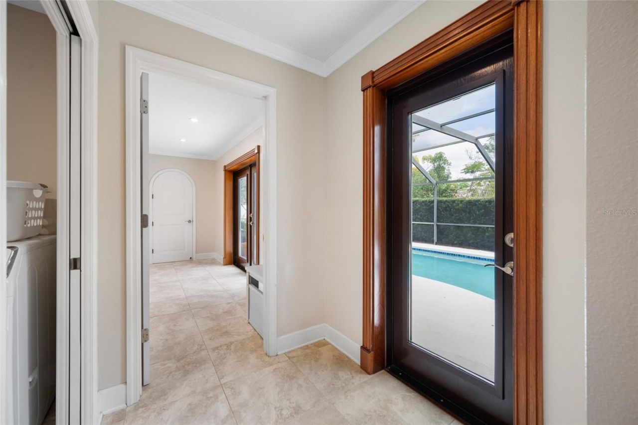 1813 N Riverhills Drive, Temple Terrace, FL 33617 Photo