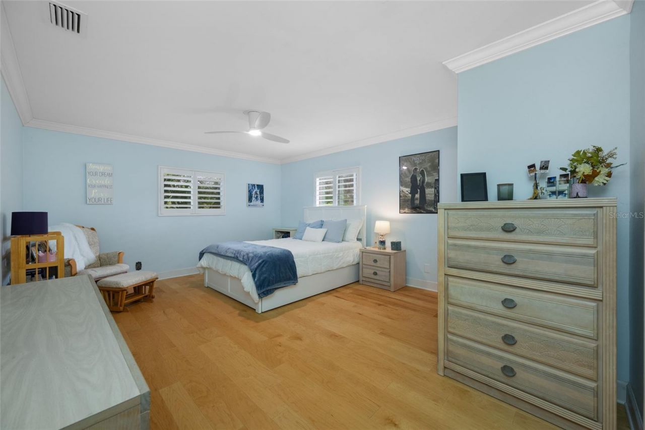 1813 N Riverhills Drive, Temple Terrace, FL 33617 Photo