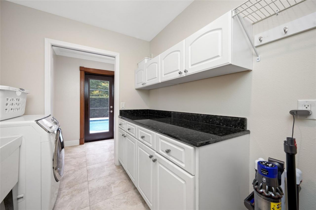 1813 N Riverhills Drive, Temple Terrace, FL 33617 Photo