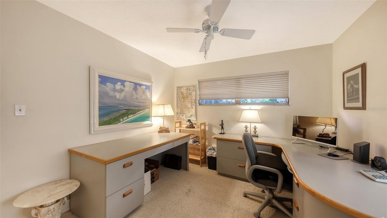 1672 Shoreland Drive, Sarasota, FL 34239 Photo