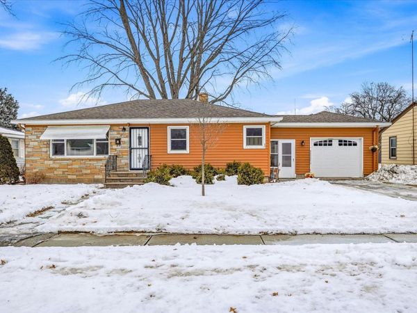 1044 27th Avenue N, Saint Cloud, MN 56303