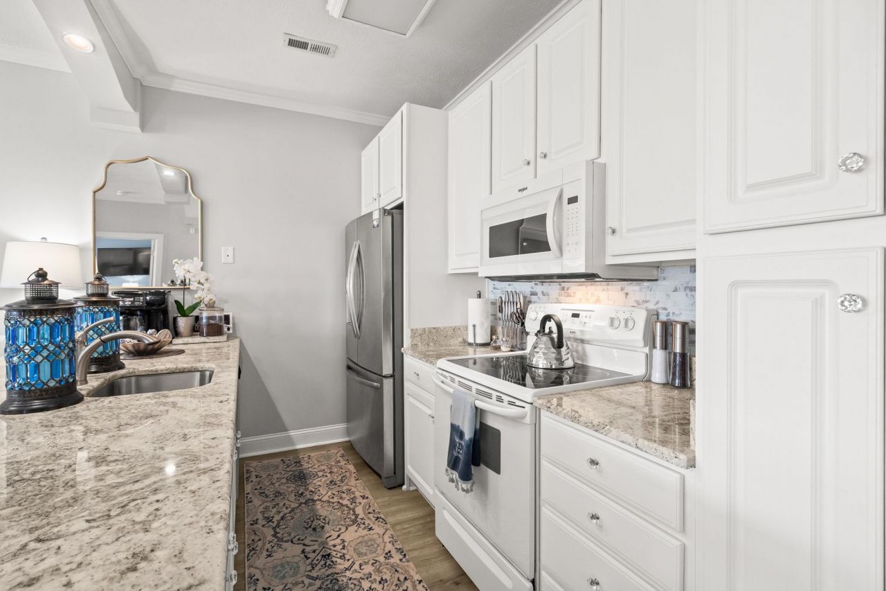 131 Waypoint Ridge Ave. Photo 17