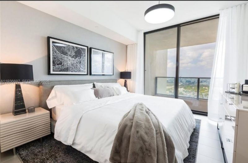 1600 NE 1st Ave, Unit 2811, Miami, FL 33132 Photo