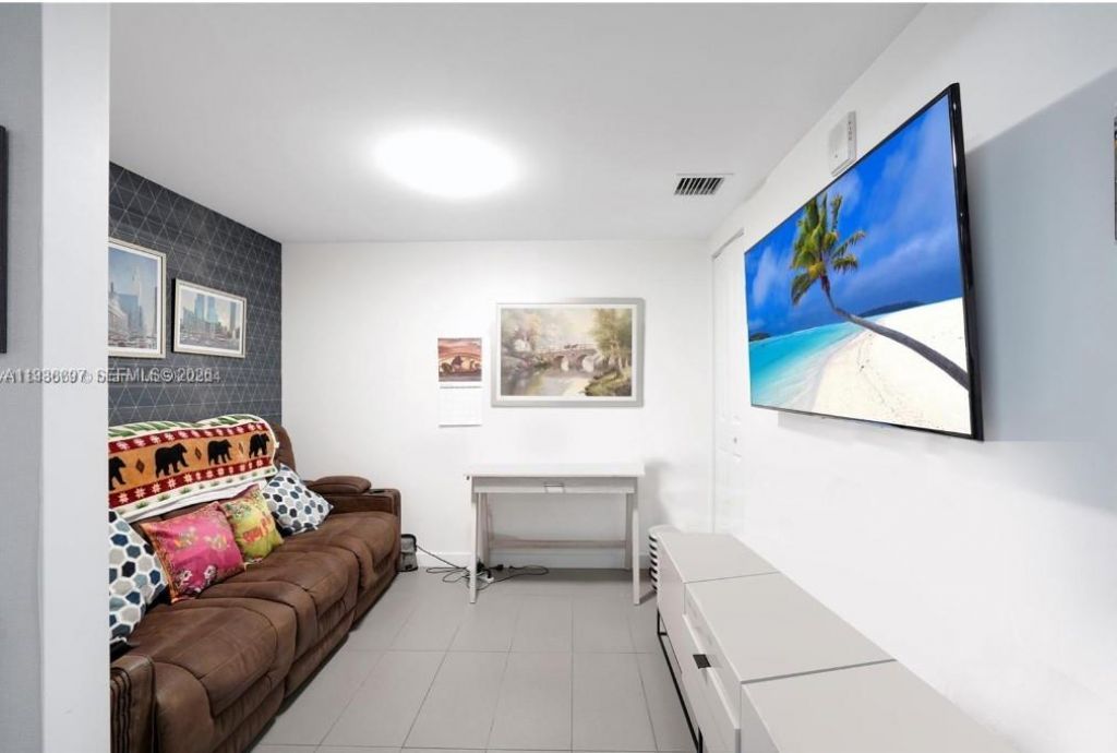 1600 NE 1st Ave, Unit 2811, Miami, FL 33132 Photo