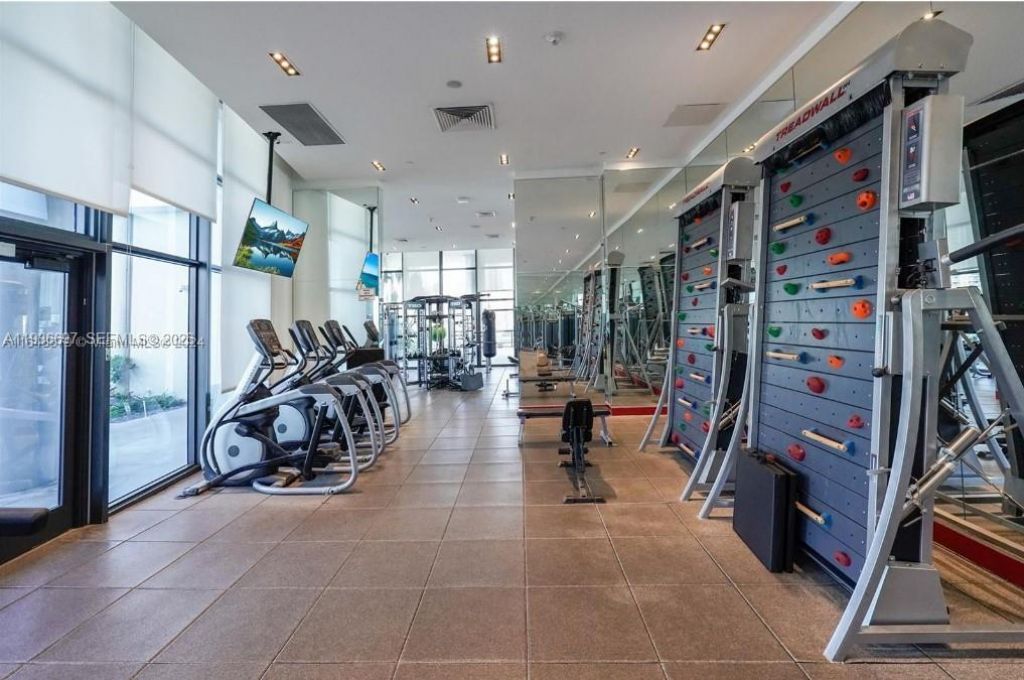 1600 NE 1st Ave, Unit 2811, Miami, FL 33132 Photo