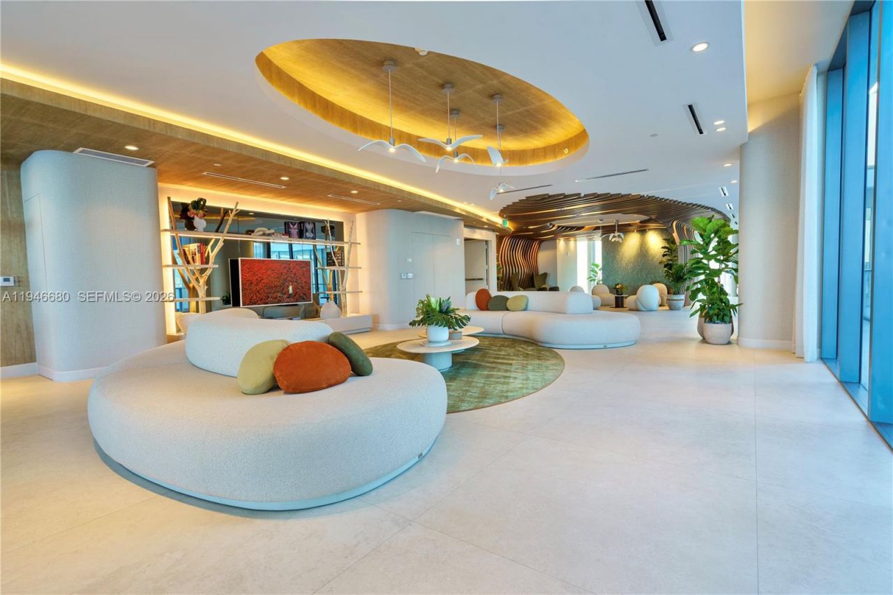700 NE 24th Street, Unit 3202, Miami, FL 33137 Photo