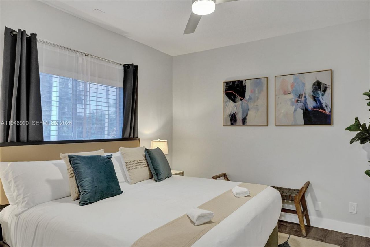 11400 NW 7th St , Plantation, FL 33325 Photo