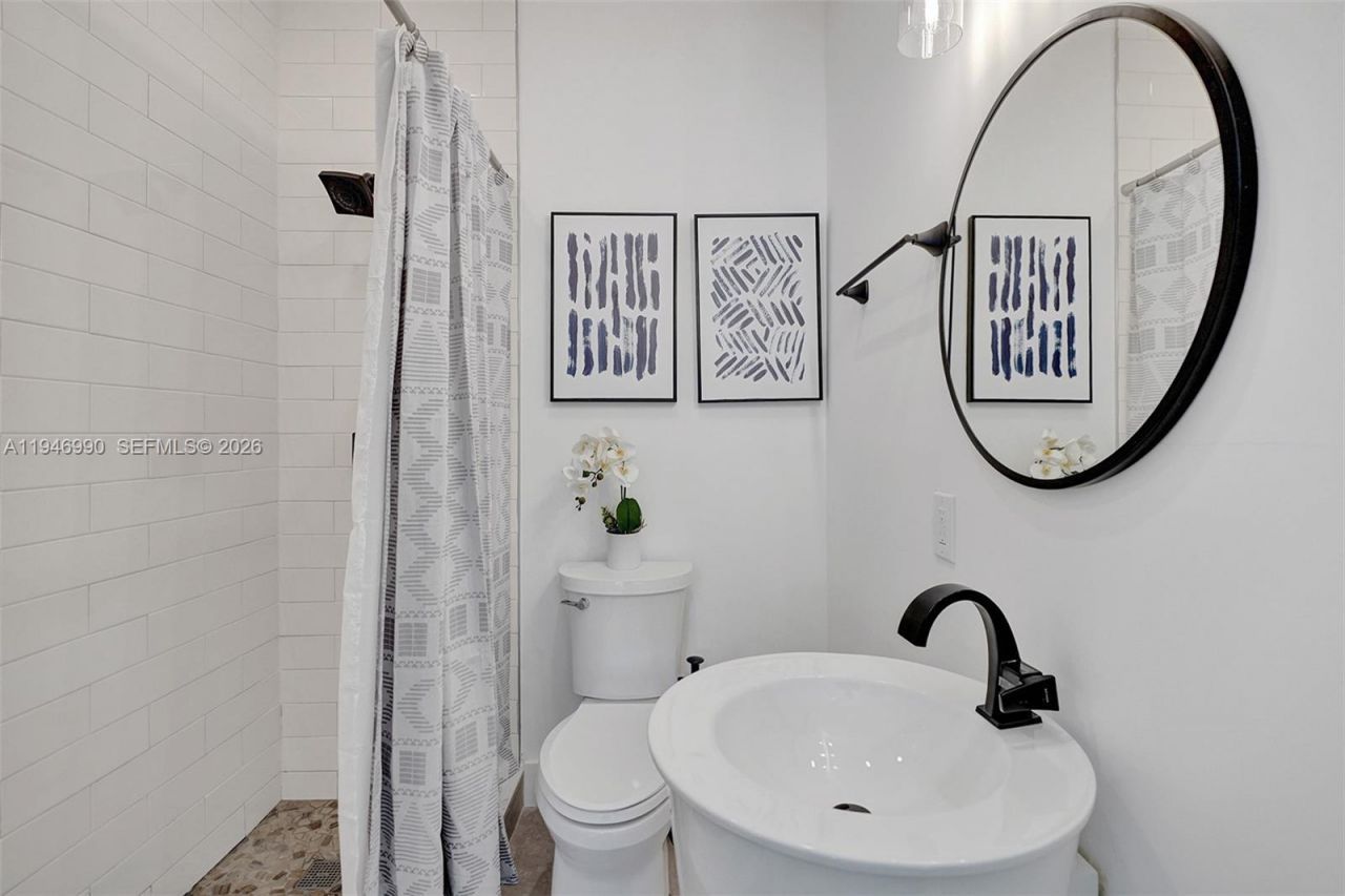 11400 NW 7th St , Plantation, FL 33325 Photo