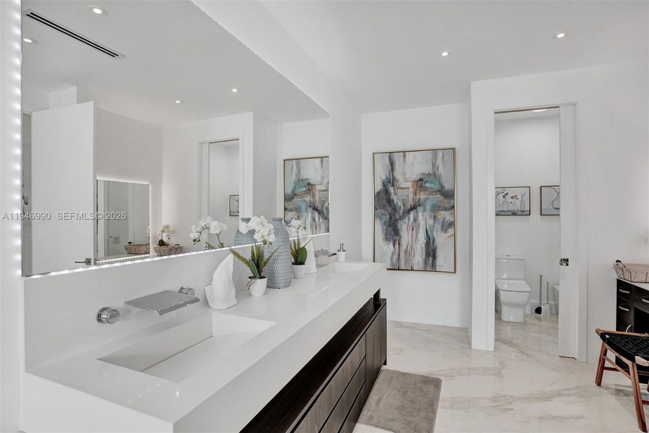 11400 NW 7th St , Plantation, FL 33325 Photo