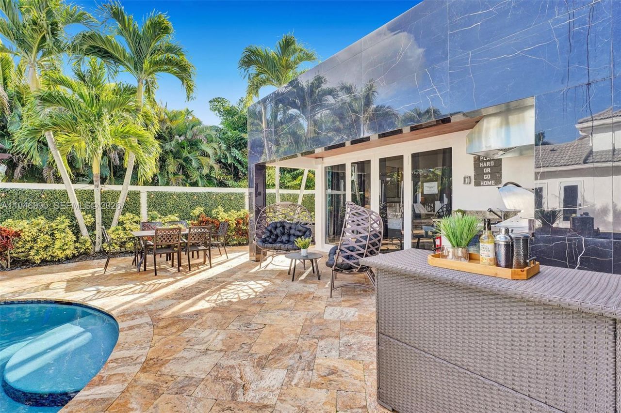 11400 NW 7th St , Plantation, FL 33325 Photo