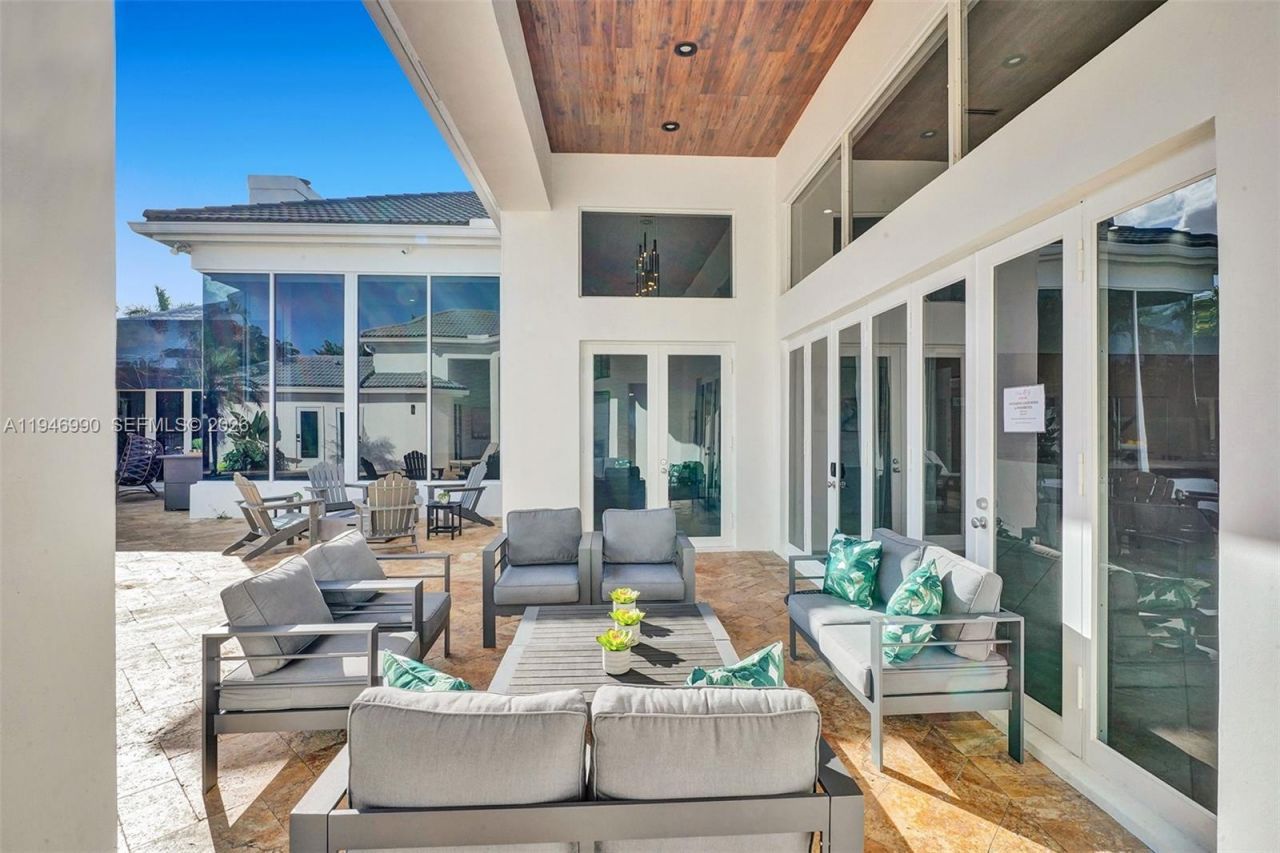 11400 NW 7th St , Plantation, FL 33325 Photo