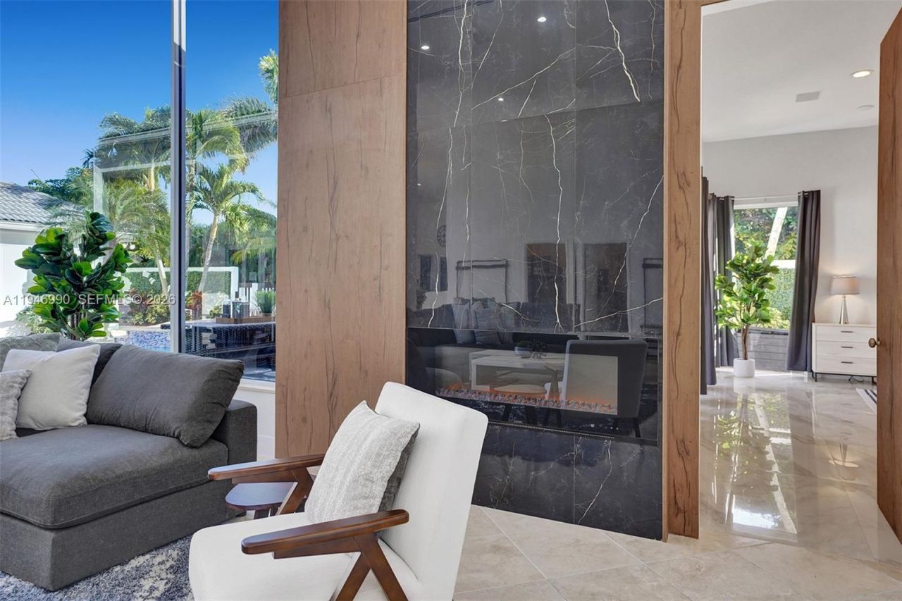 11400 NW 7th St , Plantation, FL 33325 Photo