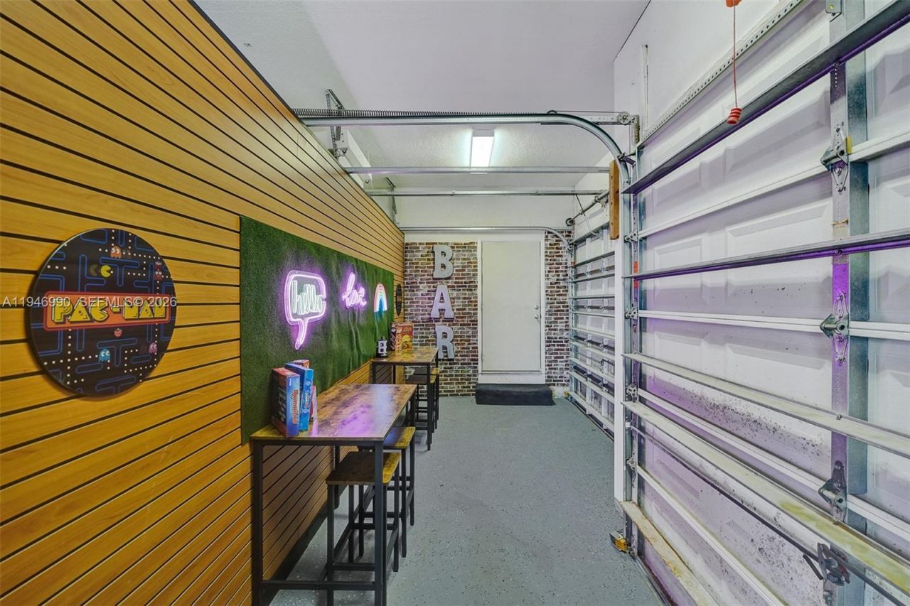 11400 NW 7th St , Plantation, FL 33325 Photo