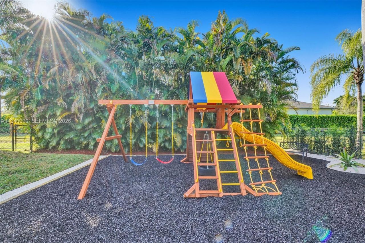 11400 NW 7th St , Plantation, FL 33325 Photo