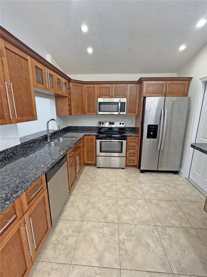 10019 SW 222nd St, Cutler Bay, FL 33190 Photo