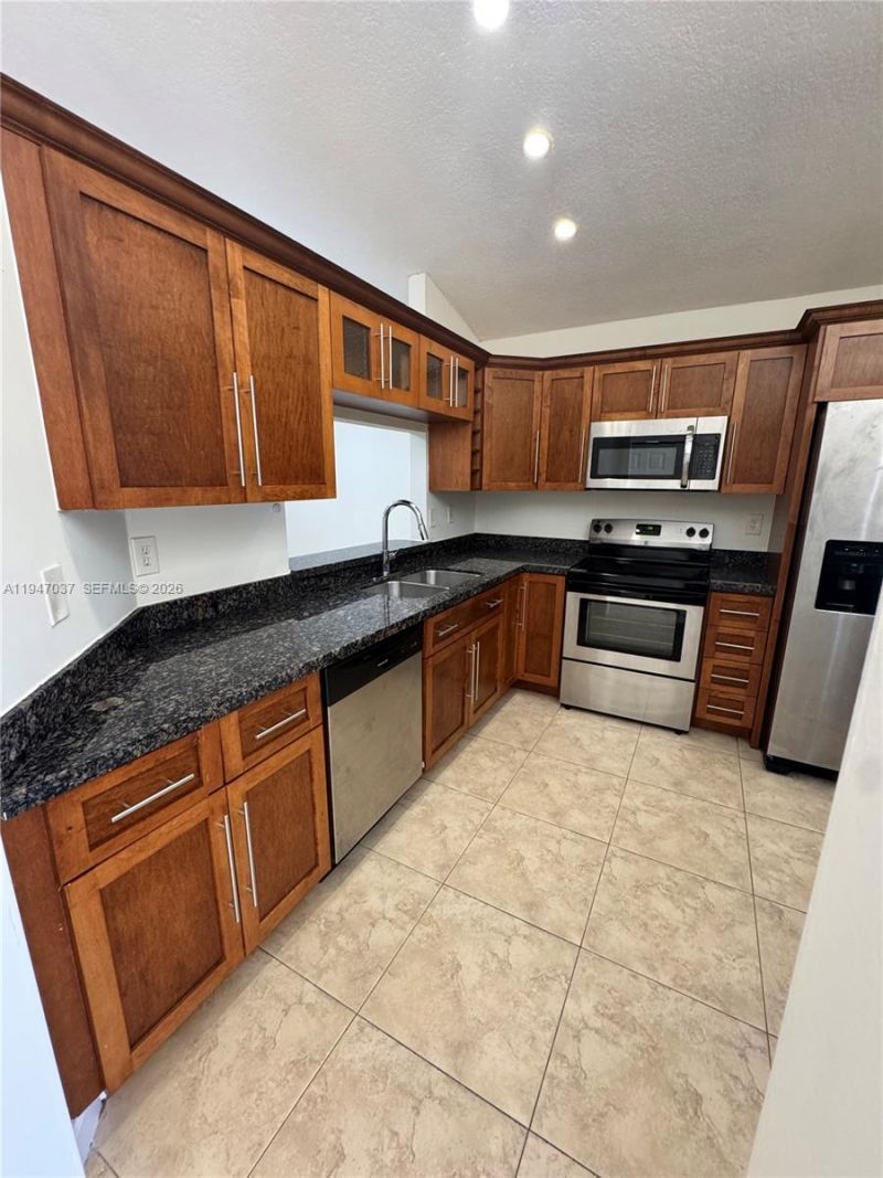 10019 SW 222nd St, Cutler Bay, FL 33190 Photo