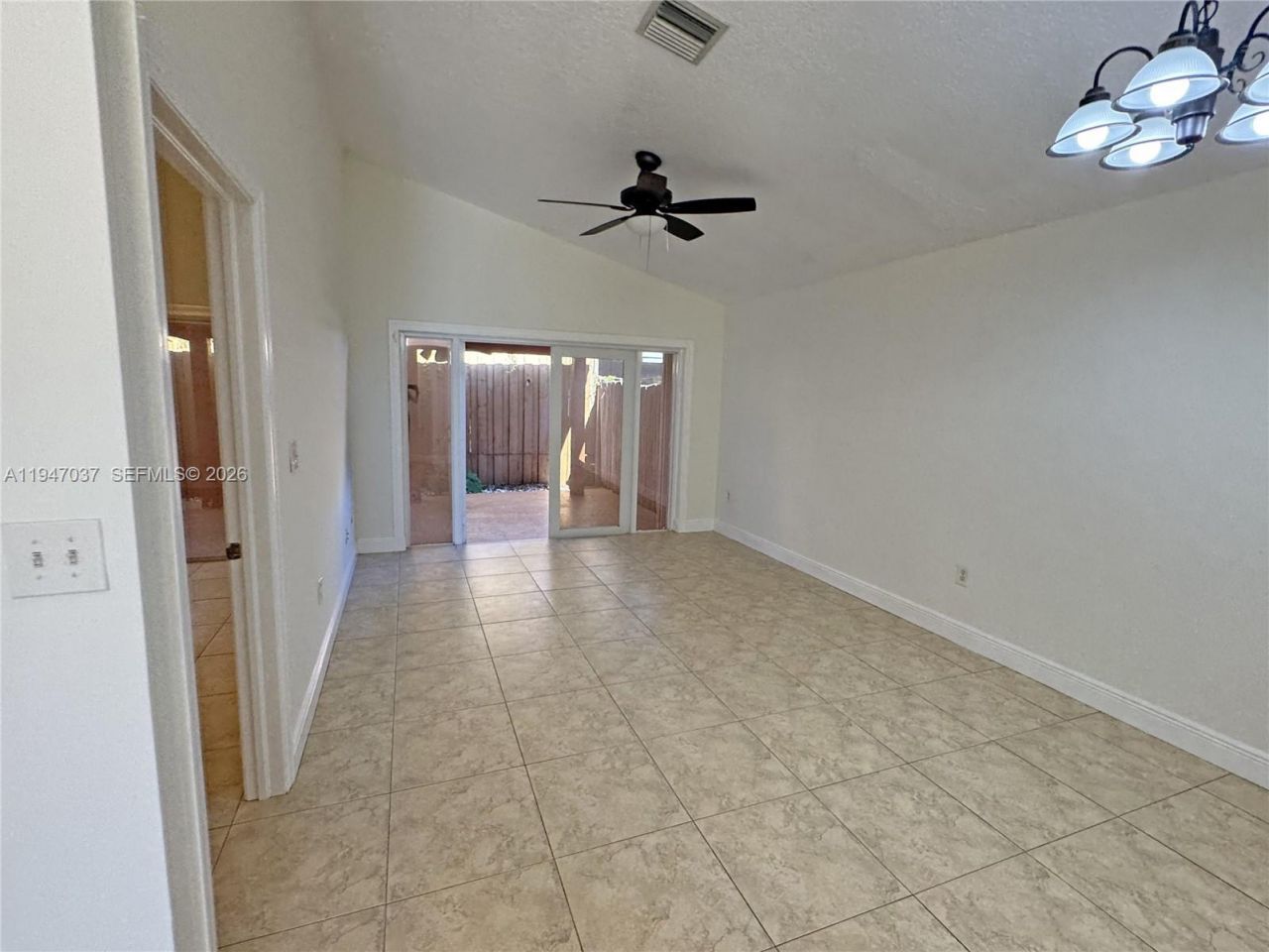 10019 SW 222nd St, Cutler Bay, FL 33190 Photo