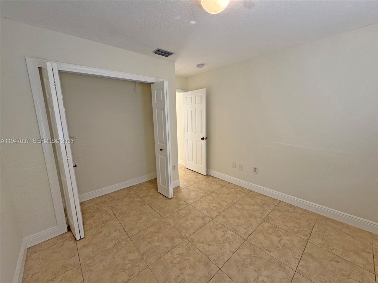 10019 SW 222nd St, Cutler Bay, FL 33190 Photo