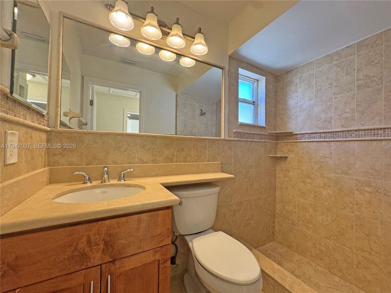 10019 SW 222nd St, Cutler Bay, FL 33190 Photo