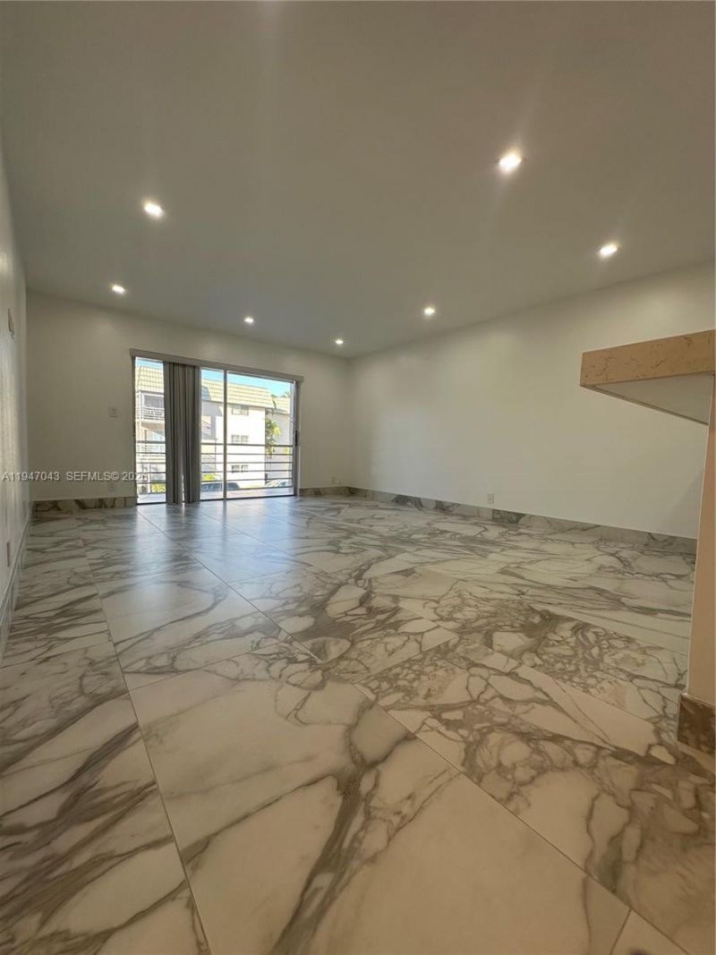 4100 N 58th Ave, Unit 211, Hollywood, FL 33021 Photo