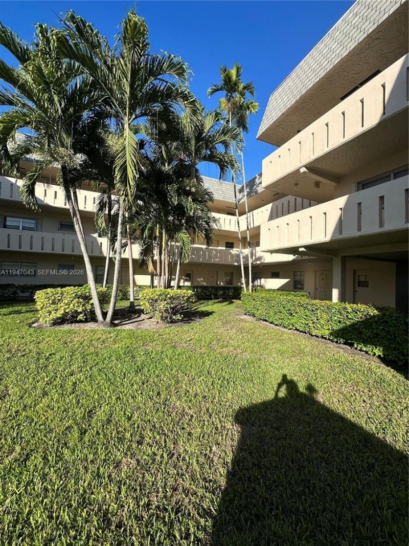 4100 N 58th Ave, Unit 211, Hollywood, FL 33021 Photo