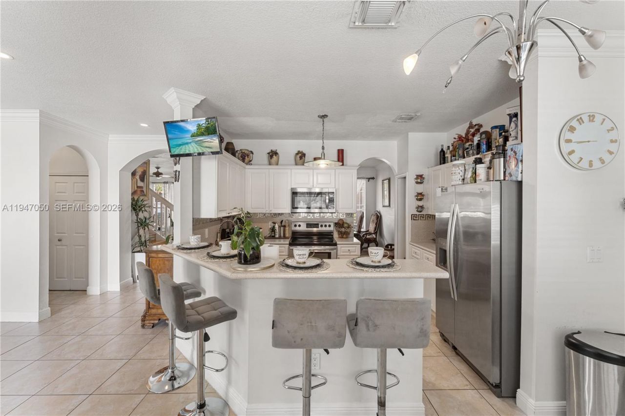 20032 SW 128th Ct, Miami, FL 33177 Photo