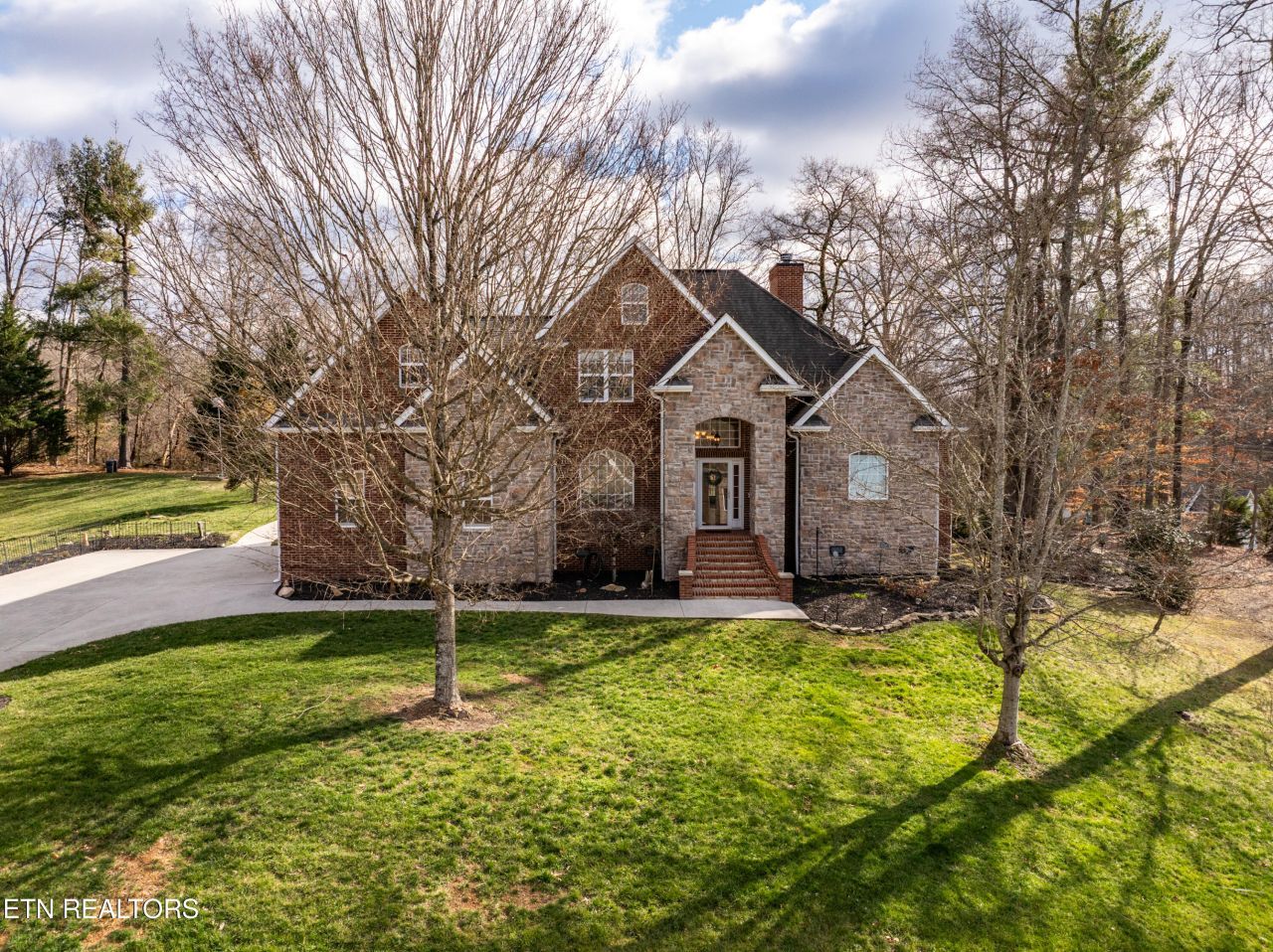 110 Saint James Lane, Clinton, TN 37716 Main Photo