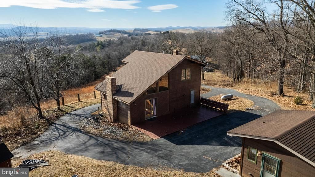 7386 Apple Ridge Drive, Timberville, VA 22853 Main Photo