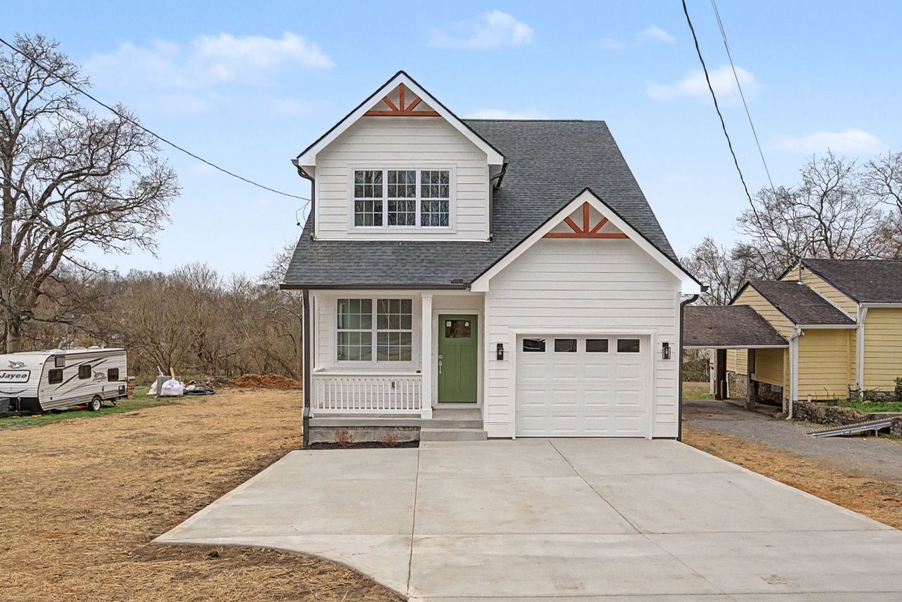 908 Hospital Dr, Madison, TN 37115 Main Photo